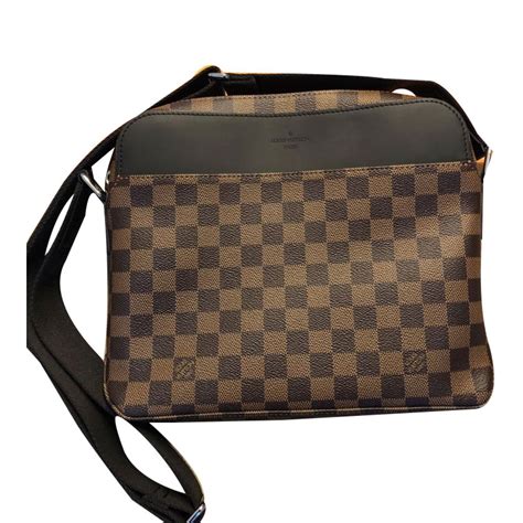 maroquinerie homme louis vuitton|Sacs bandoulière luxe homme .